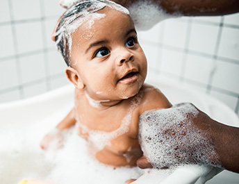 Use Mustela for a bath